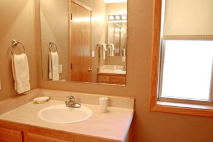 Room 3 of 31