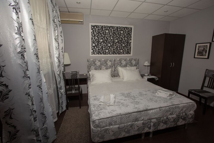 Room 15 of 67