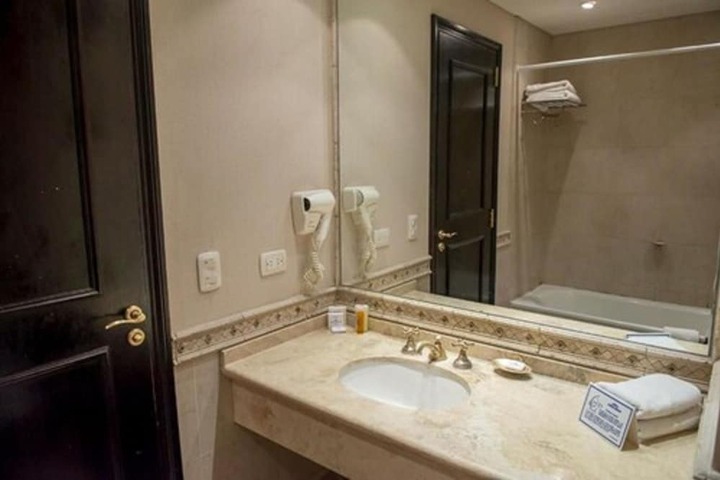Bathroom Interior Photo