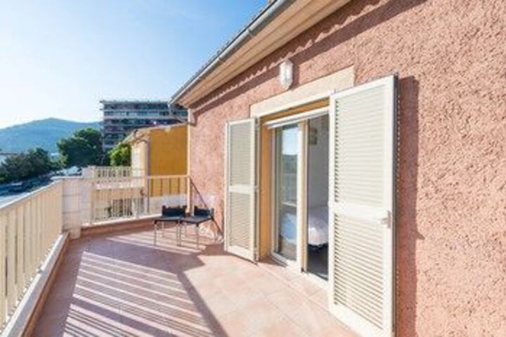 Terrace/Patio 2 of 24