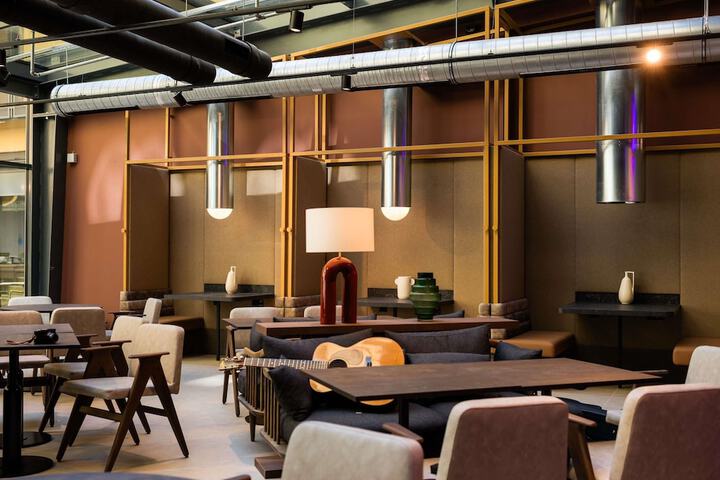 Hotel 167 of 170