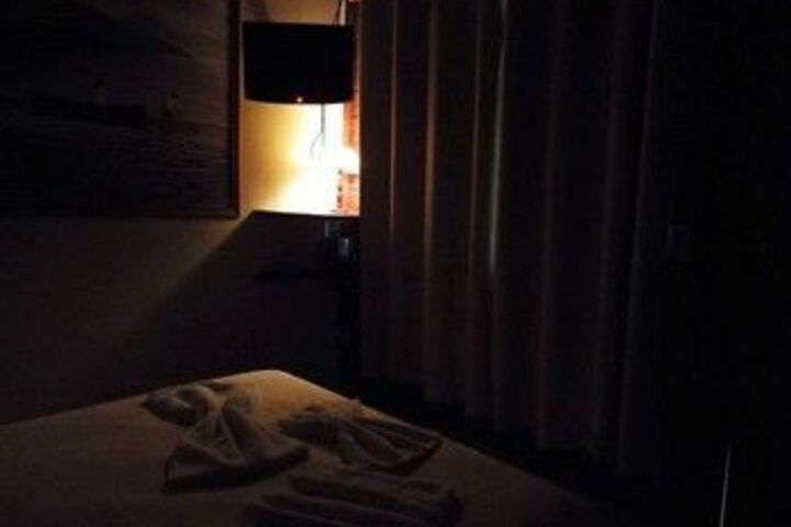 Room 15 of 19