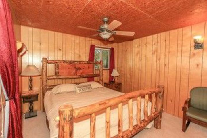 Room 15 of 62