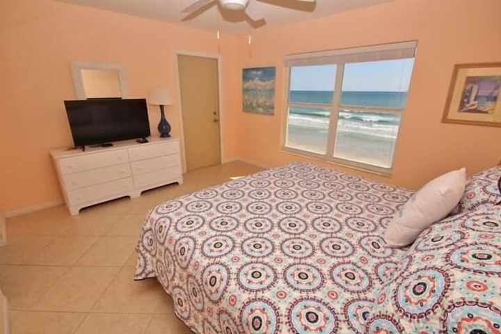 Room 43 of 264