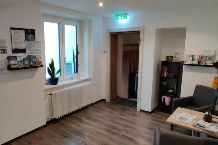 Room 34 of 61