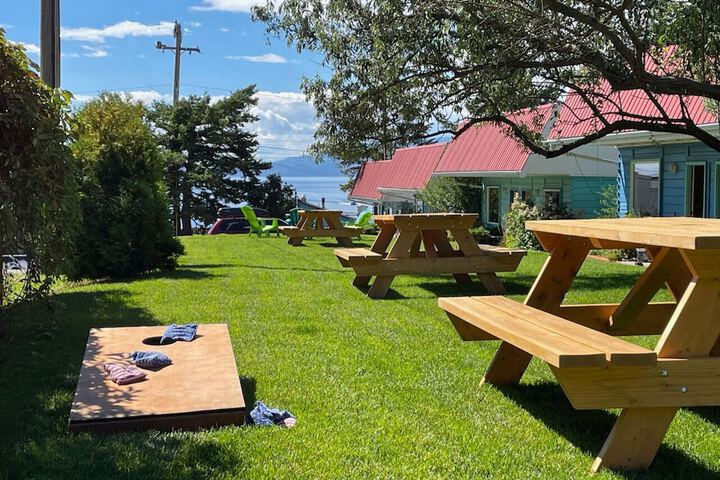 The Islander Inn in Bigfork, MT