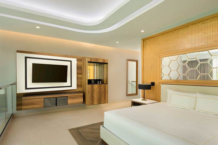 Room 26 of 91