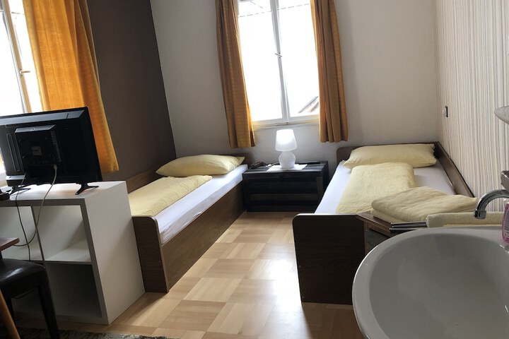 Room 19 of 24