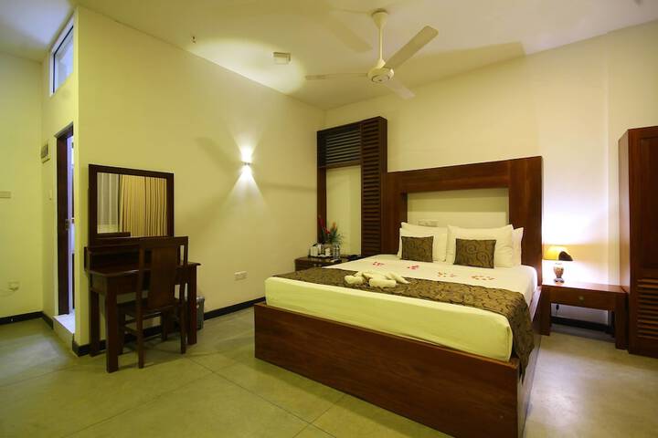 Room 15 of 76