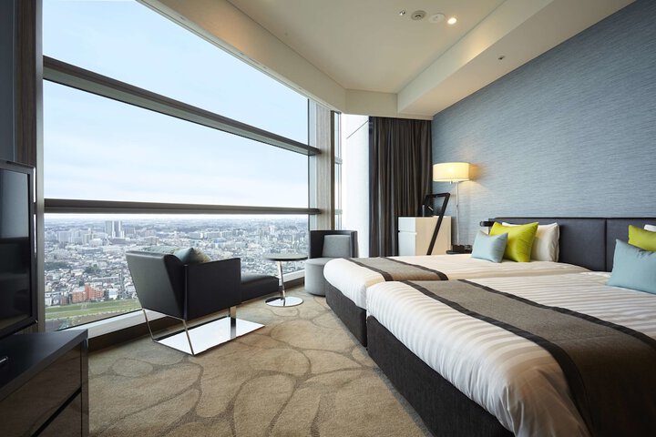 Room 15 of 62