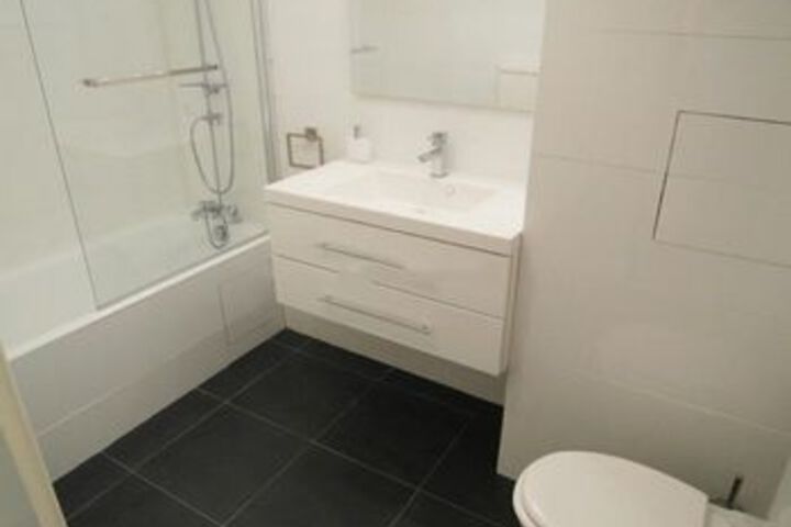 Room 3 of 14