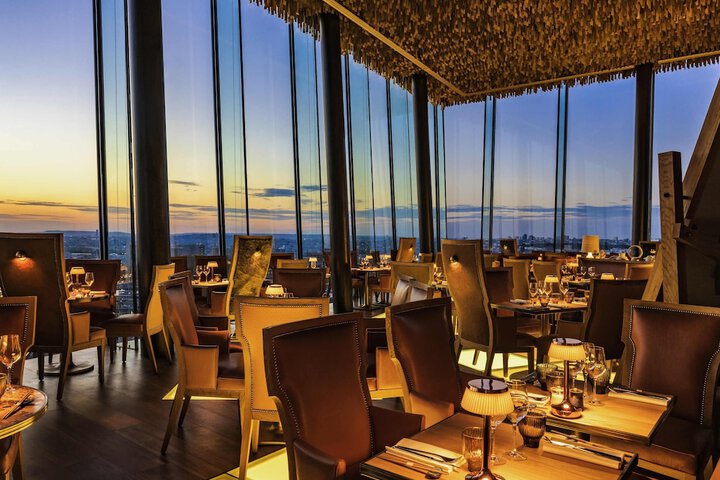 Dining 62 of 94