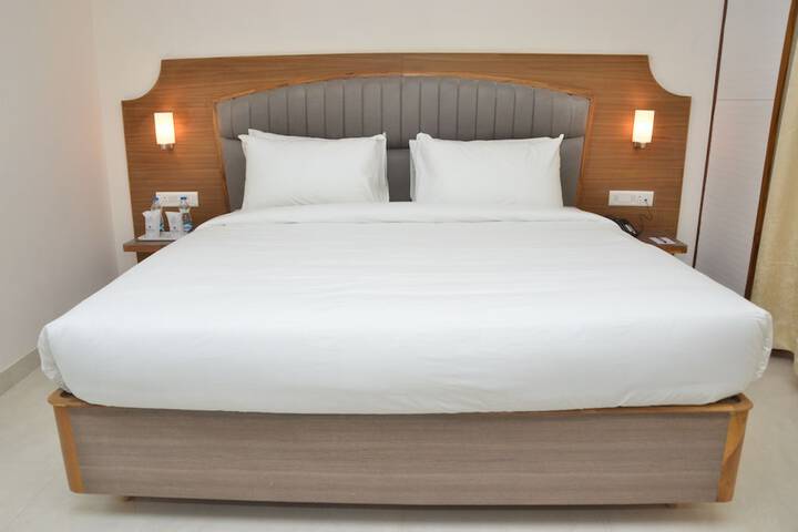 Room 7 of 20