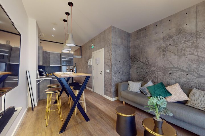 Room 40 of 83
