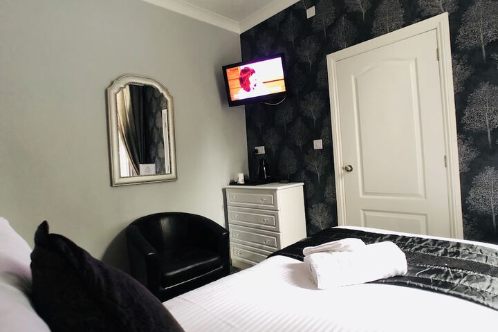 Room 15 of 58