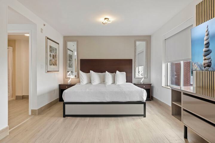 Room 22 of 35