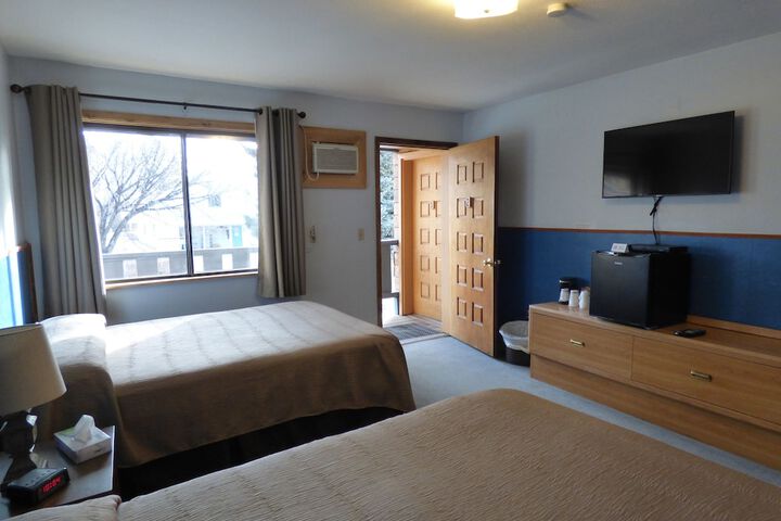 Room 14 of 39
