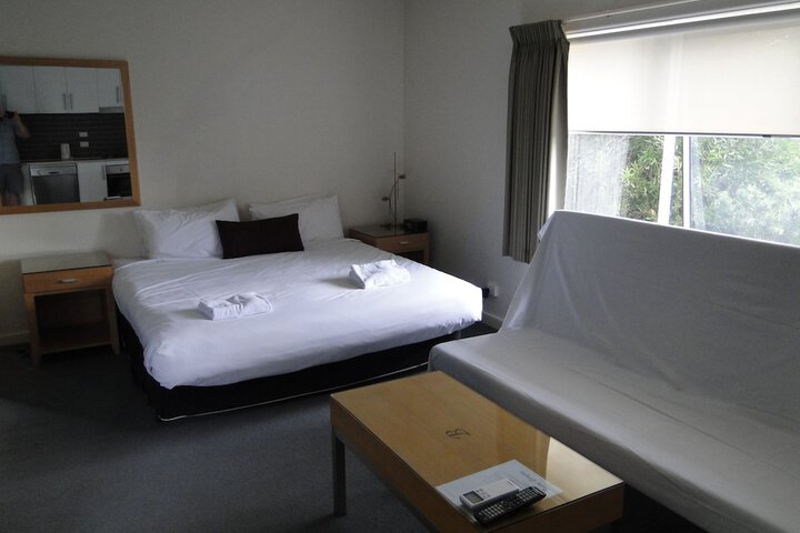Room 16 of 29
