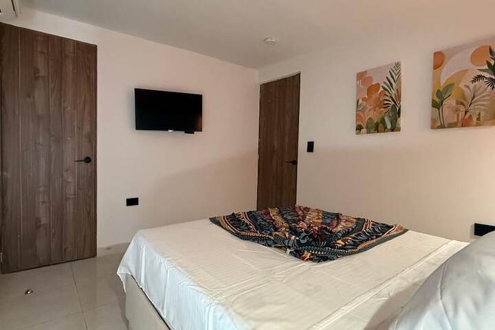 Room 9 of 22