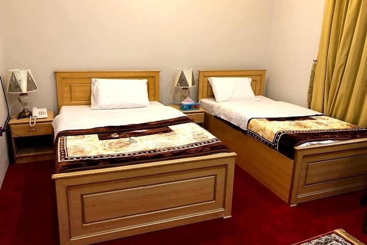 Room 29 of 38