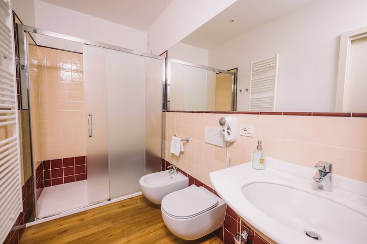 Clean Restrooms