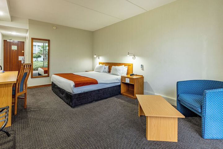 Room 26 of 88