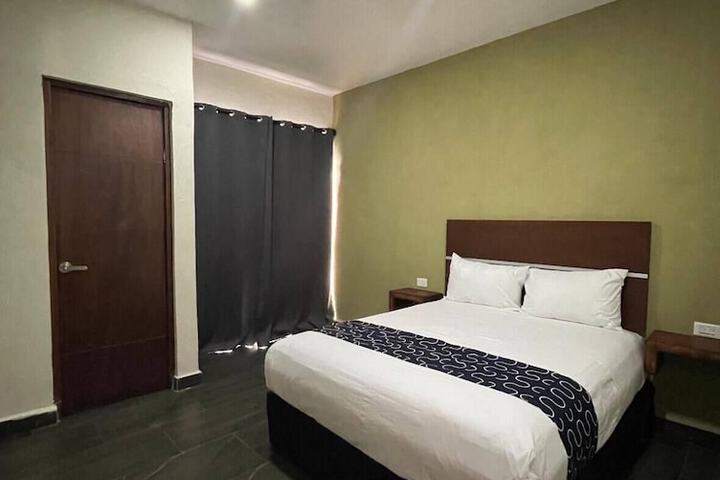 Room 6 of 31