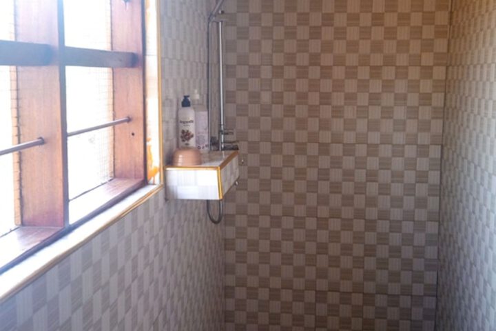 Room 15 of 46