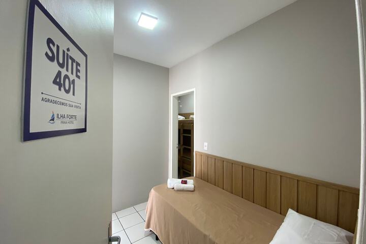 Room 54 of 102