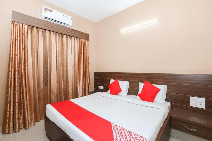 Room 15 of 15