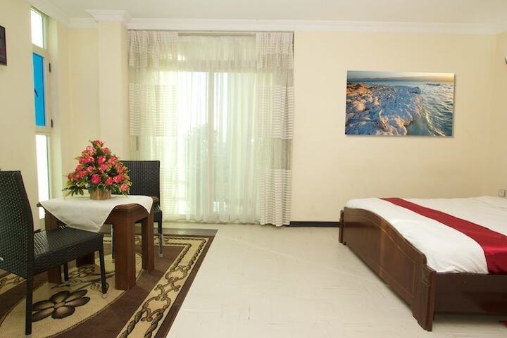 Room 5 of 30