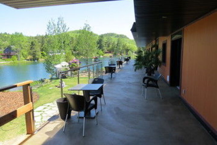Terrace/Patio 53 of 54
