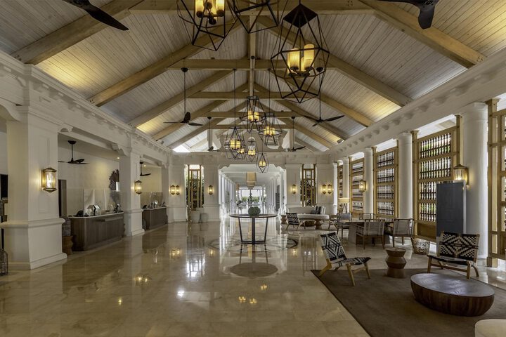 Hotel Interior 3 of 173