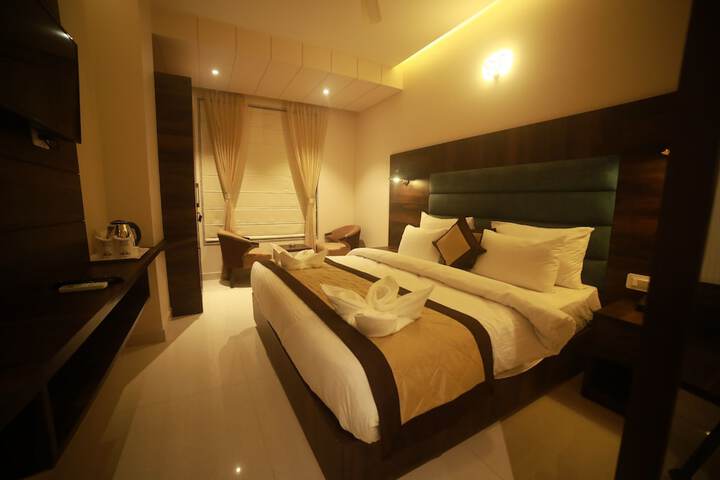 Room 7 of 23