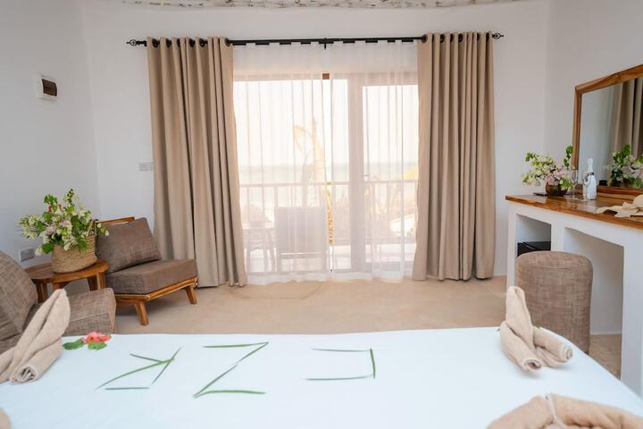 Room 2 of 22