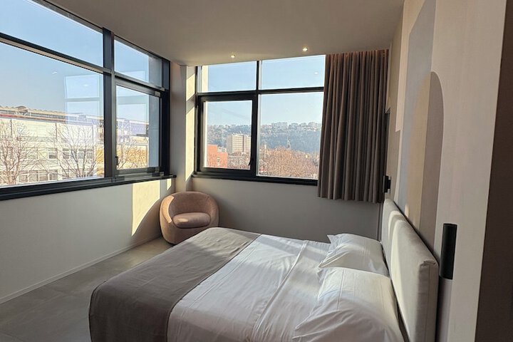 Room 21 of 54