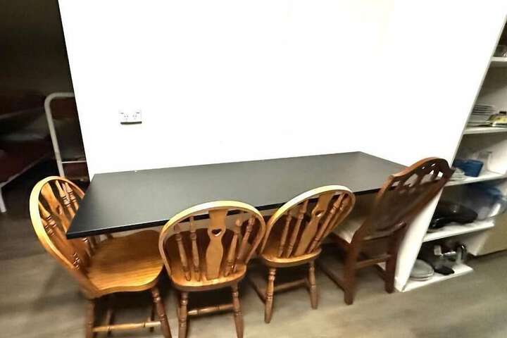 Room 139 of 180