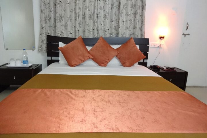 Room 8 of 51