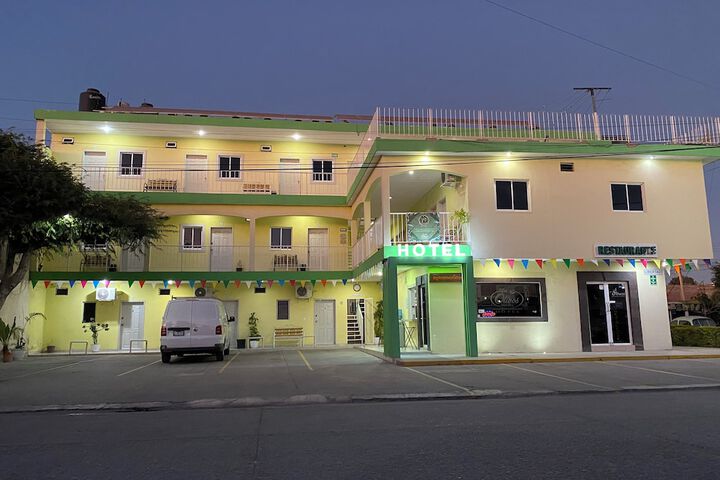 Hotel 68 of 72