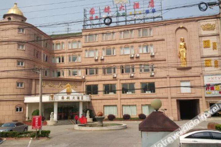 Hotel 10 of 32