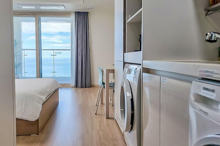 Room 430 of 640
