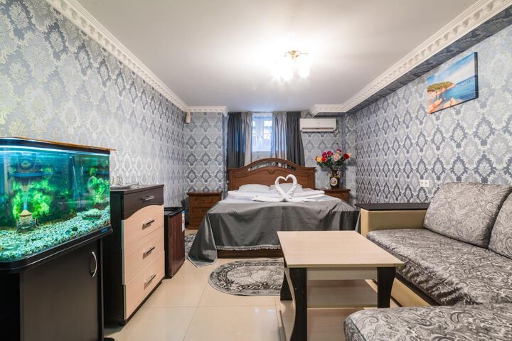Room 12 of 68