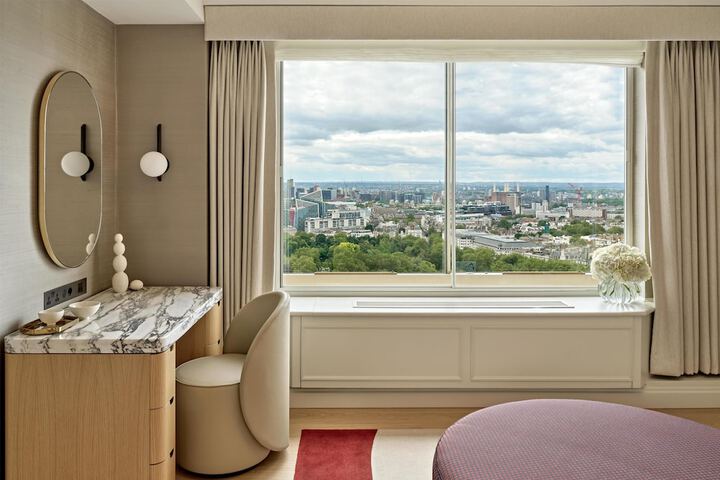 Room 95 of 161