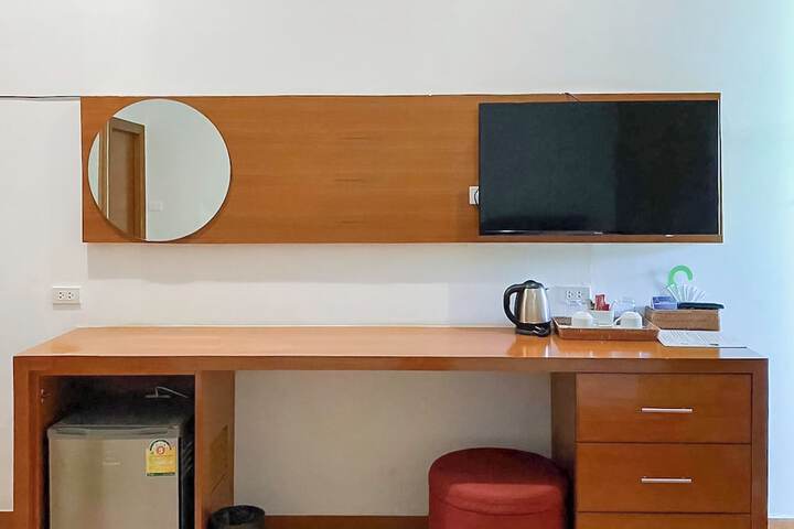 Room 50 of 100