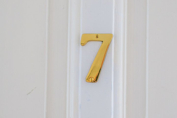 Room 21 of 51