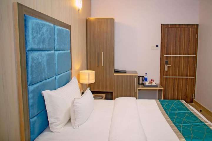 Room 20 of 72