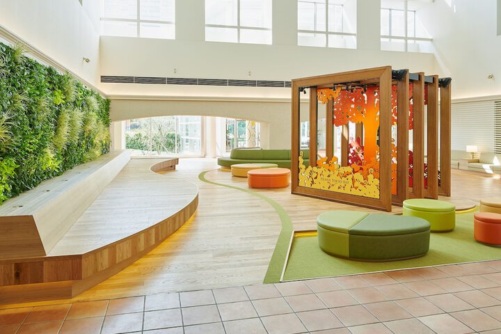 Entrance & Lobby