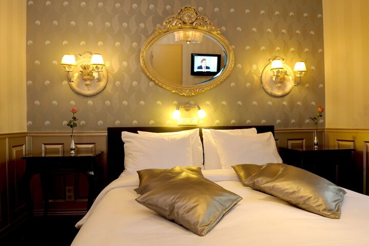 Room 15 of 81