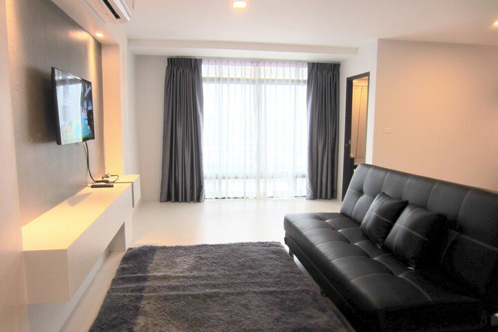 Room 47 of 63