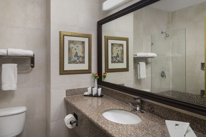 Clean Restrooms